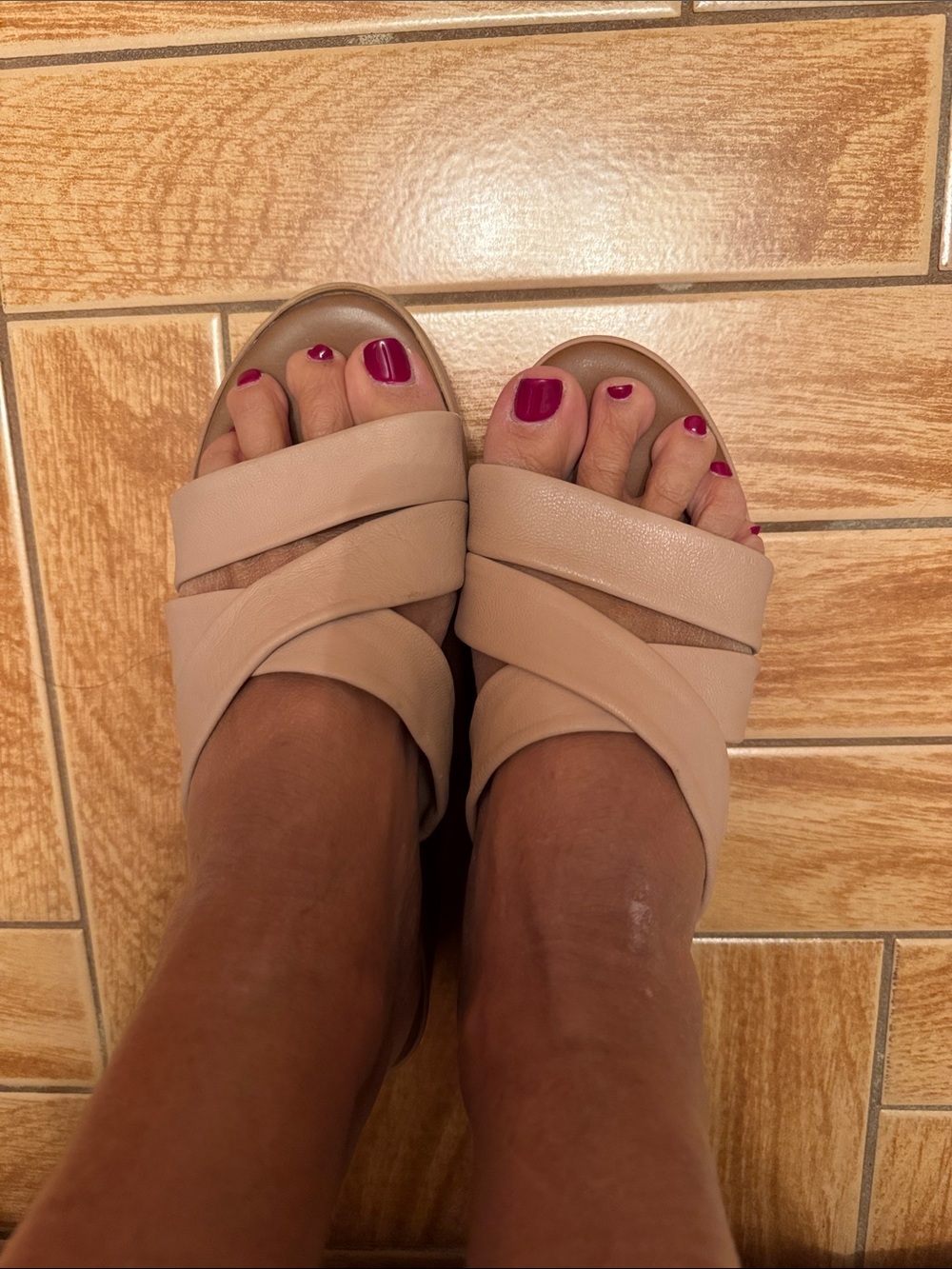 Women’s Beige Crisscross Slide Sandals - Lightweight Comfort